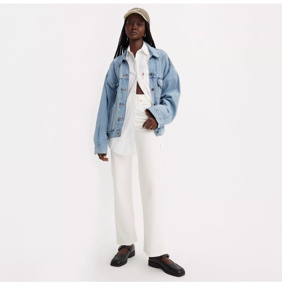 Levi’s Ribcage Straight Ankle Jeans - Picture 2 of 3